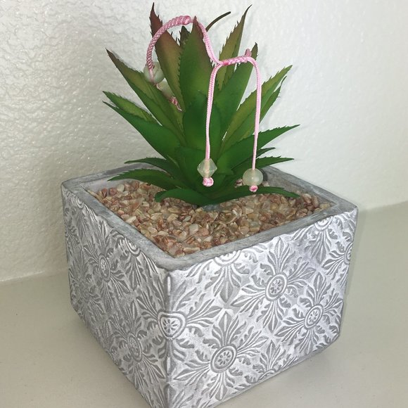 Handmade Chinese Knotting Bracelet W/ Glass Beads - Picture 4 of 8